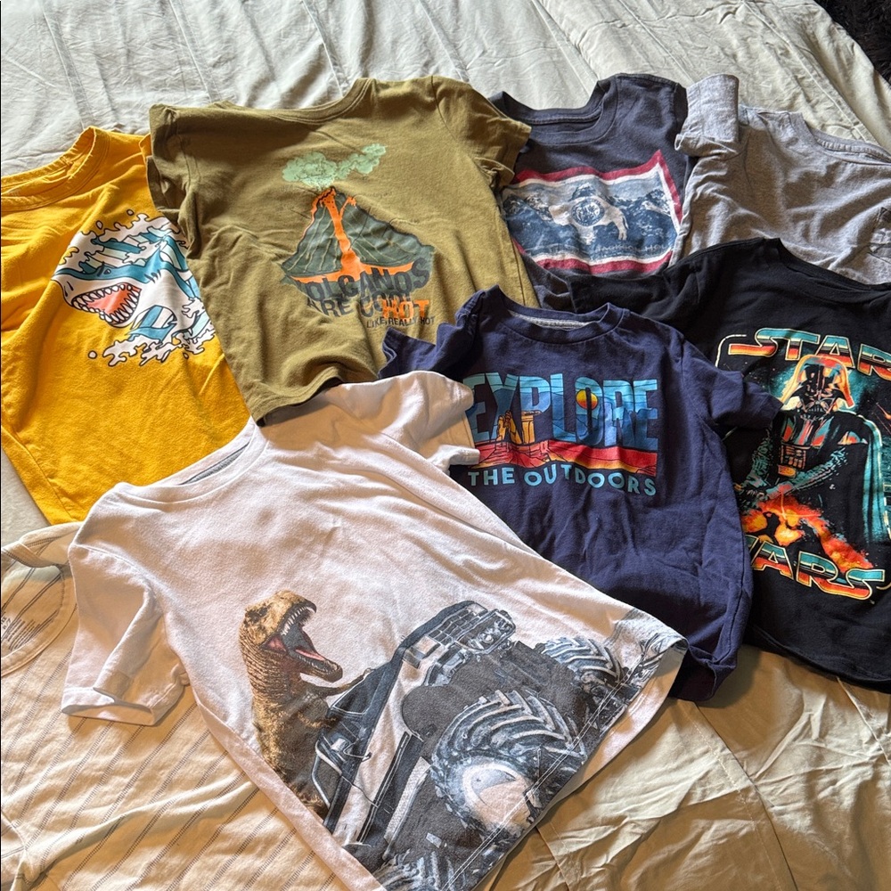 Old Navy Kids Graphic Tees Bundle - Yellow, Olive, Navy, Black, Gray, White